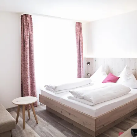 Hotel Neuenburger Hof Neuenburg am Rhein